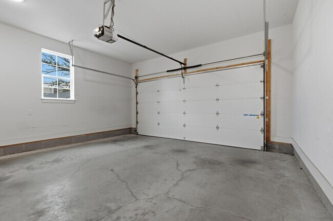 Building Photo - 122H Oceola Ave