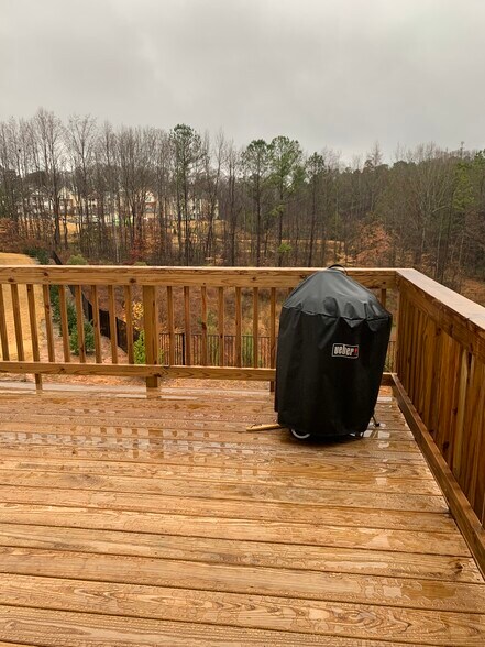 Building Photo - 392 Amber Acorn Ave