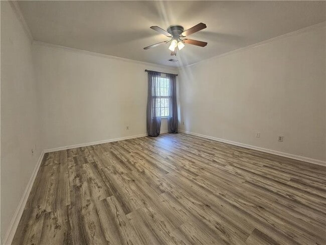 Building Photo - 133 Parkstone Way