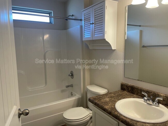 Building Photo - 7954 Nalo Creek Loop