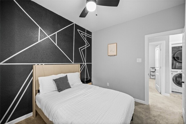 Building Photo - 7422 Mount St