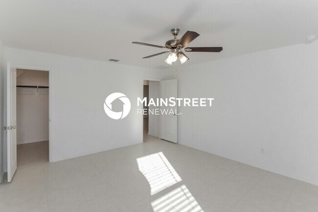 Building Photo - 3 Bedroom Pet-Friendly Home in Crandall, T...