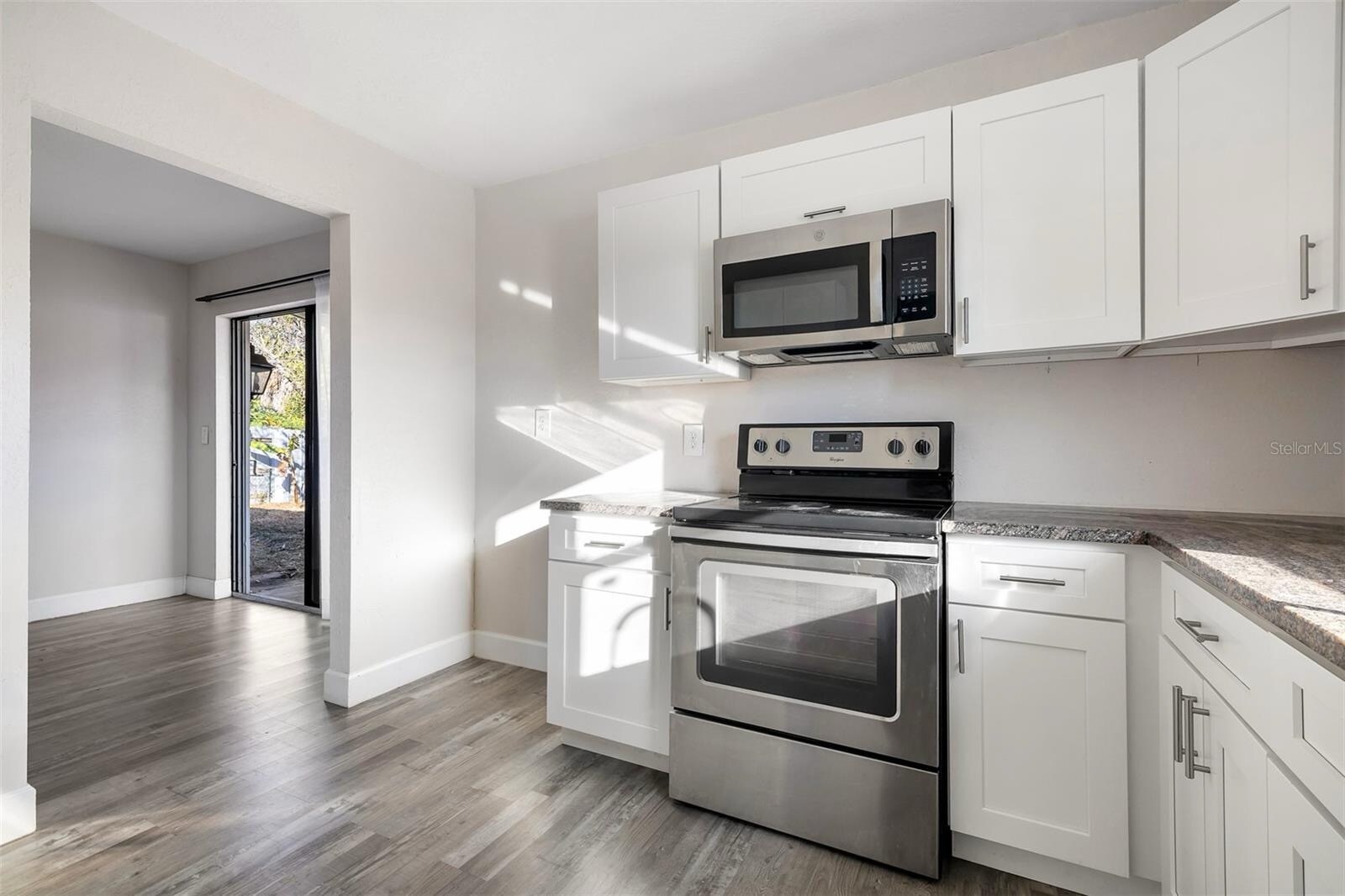 Building Photo - 147 Melanie Ln