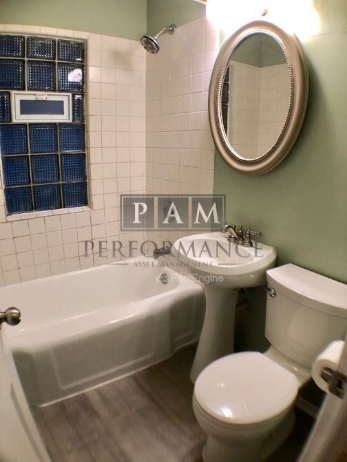 Building Photo - 2907 S 50th St