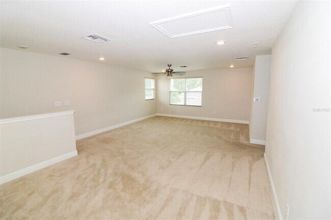 Building Photo - 27065 Sora Blvd