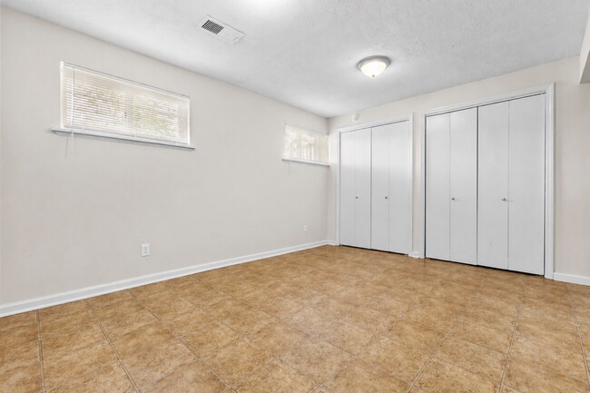 Building Photo - 3330 Tisdale Dr