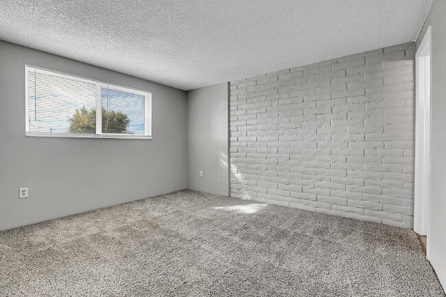 Building Photo - $1,750.00 - 3 Bedrooms, 2 Bathrooms, Condo...