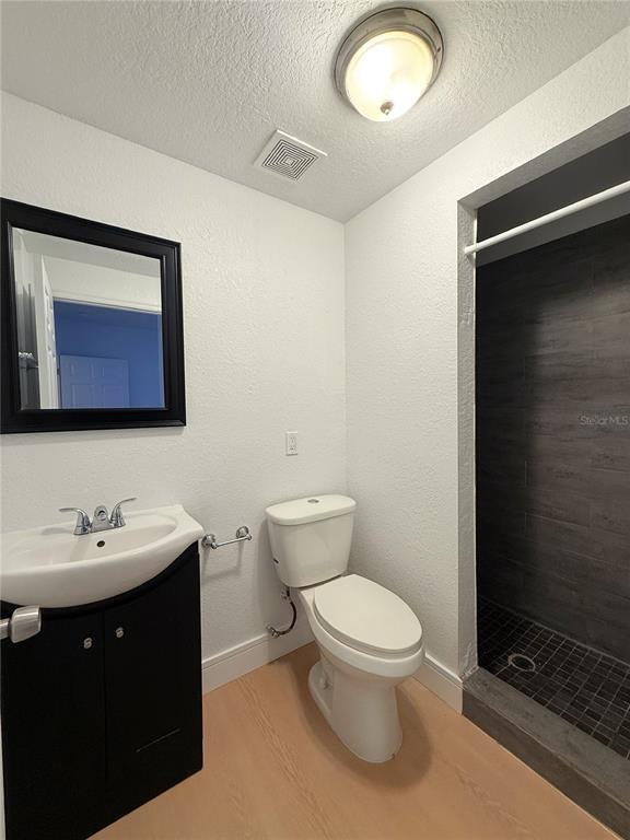 Building Photo - 409 8th St N