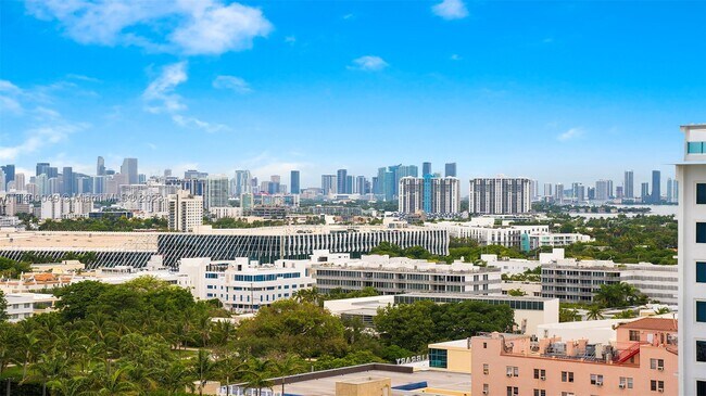 Building Photo - 2301 Collins Ave