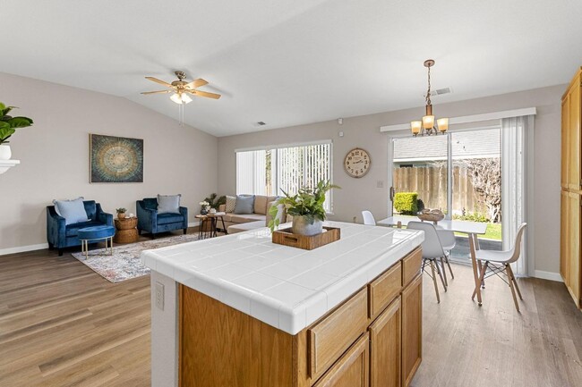 Building Photo - Coming in July!!! 3 Bedroom 2 bath!