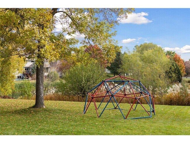 Building Photo - 8069 Enclave Bay