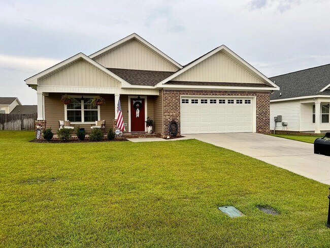 Primary Photo - 117 Longleaf Ln