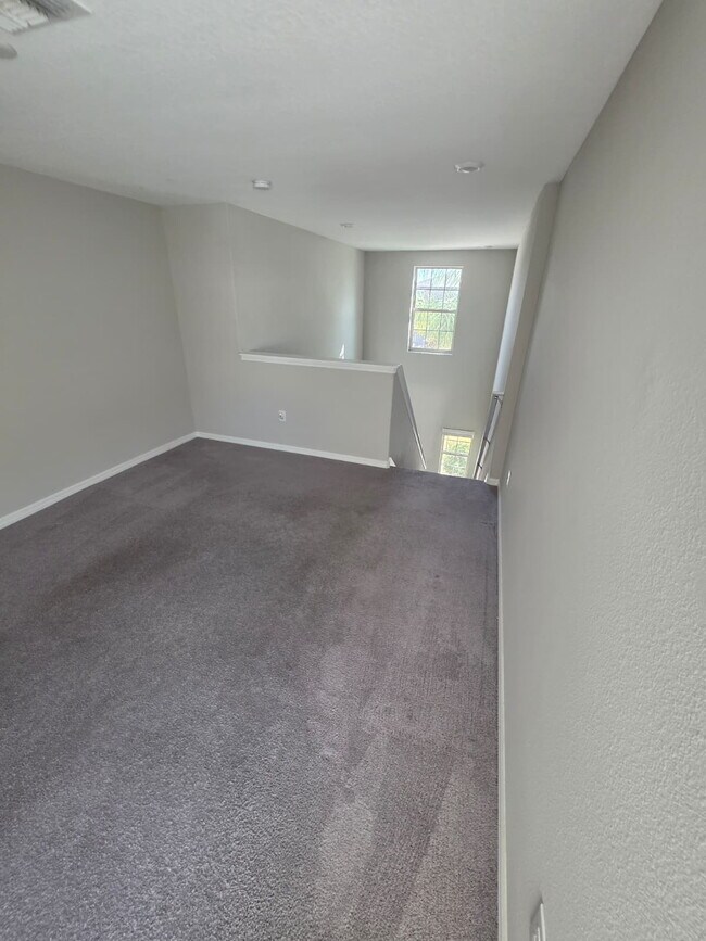 Building Photo - 7418 Rosy Periwinkle Ct