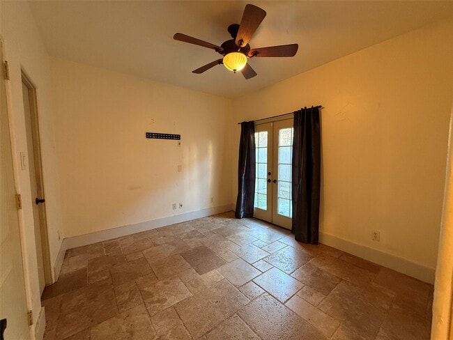 Building Photo - 4606 Austin St