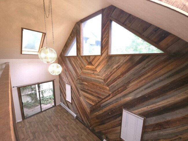 Building Photo - NO STUDENTS Available Now! Unique Large Home!