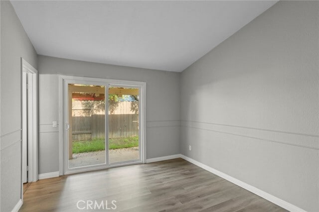 Building Photo - 39472 Long Ridge Dr