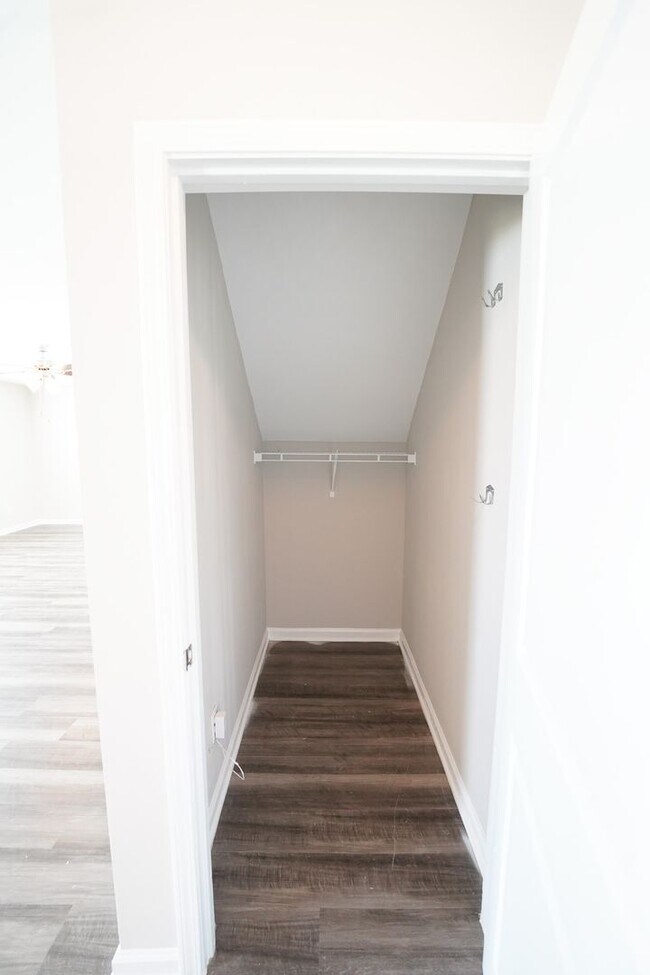 Building Photo - Coming Available!