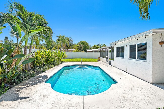 Building Photo - 3503 Florida Blvd