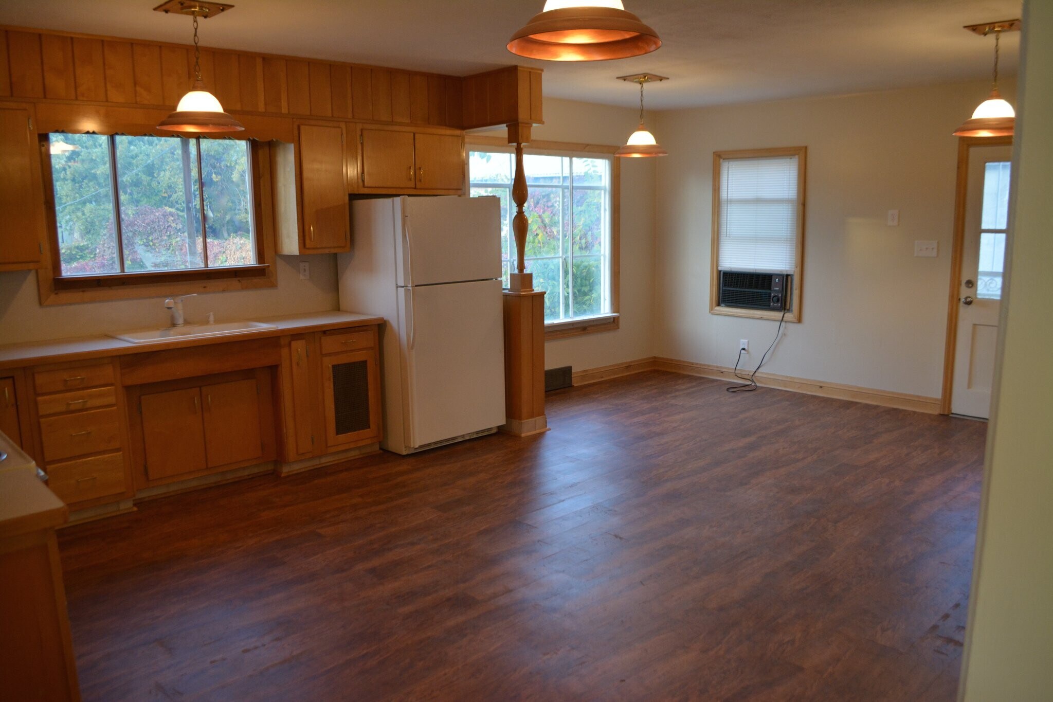 Building Photo - 1648 Cahoon St