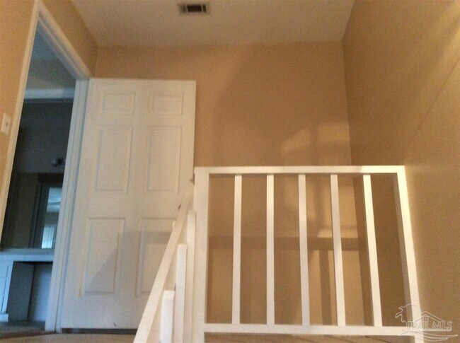 Building Photo - 2361 Sugartree Ct
