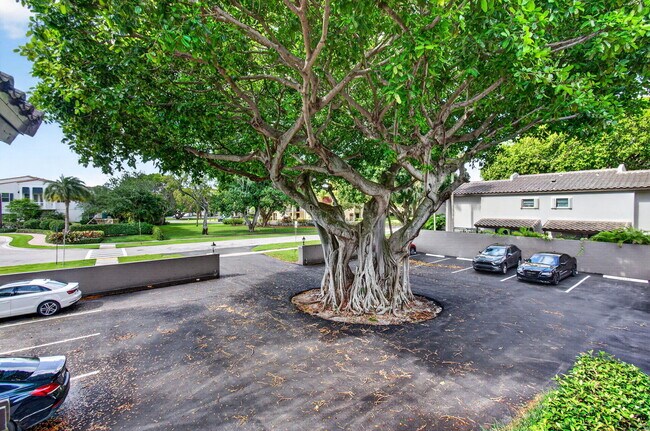 Building Photo - 149 NW 70th St