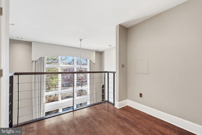 Building Photo - 3919 Georgetown Ct NW