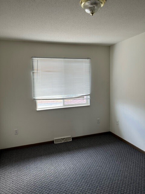 Building Photo - 1201 Eastwood St