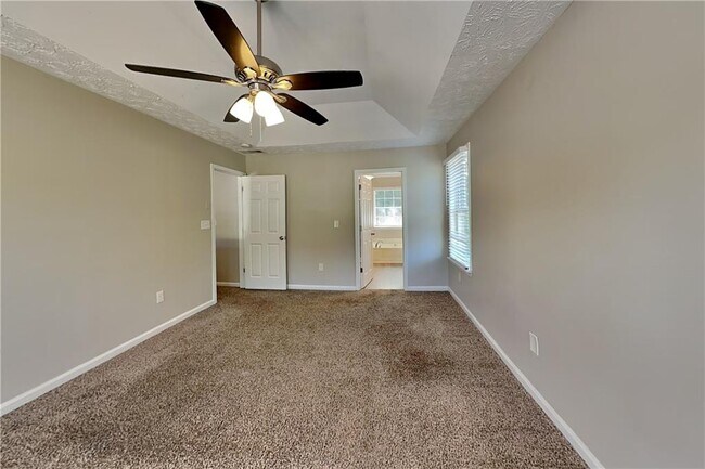 Building Photo - 1620 Berryhill Rd