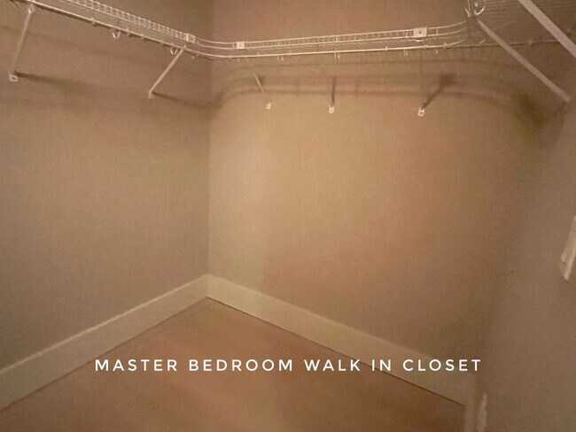 Building Photo - Tech Commuter's Dream Home - Walk to Micro...