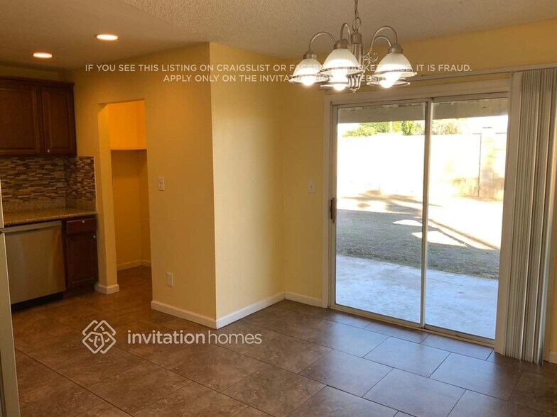 Building Photo - 15831 N 59th Cir