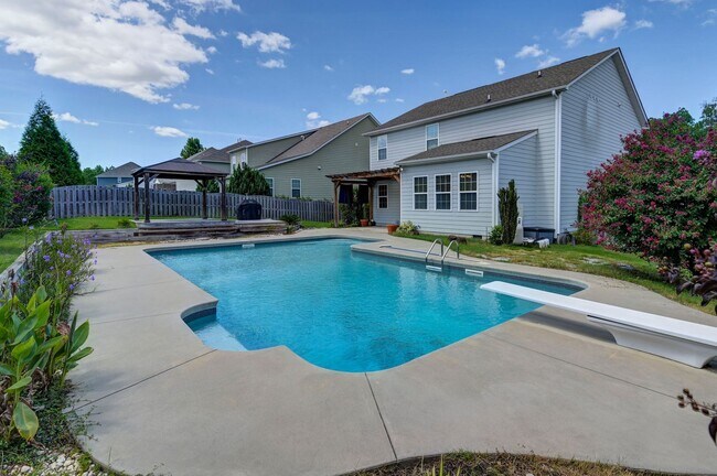 Building Photo - 217 Golden Fluke Dr