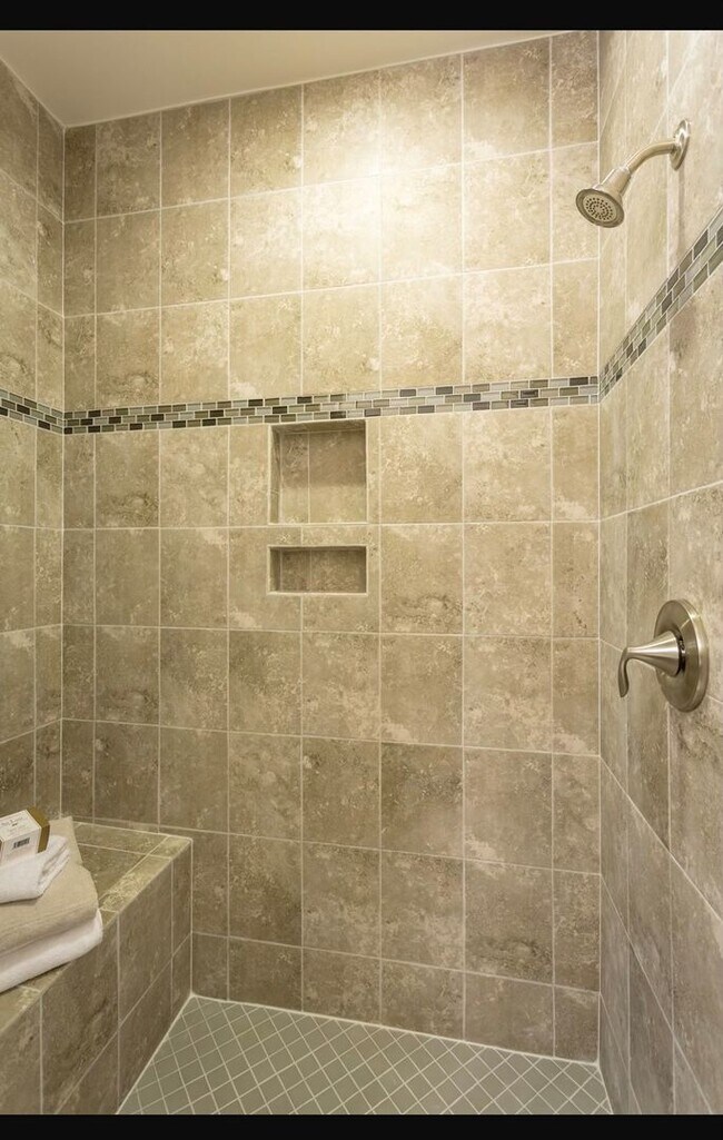 Building Photo - Luxury Townhouse With Detached Two Car Gar...
