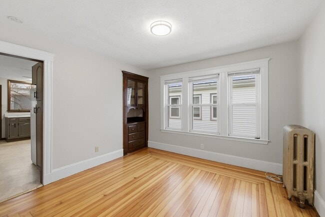 Building Photo - 54 Thomas St