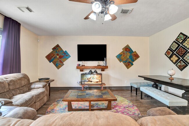 Building Photo - 6706 Lindale Manor Ct