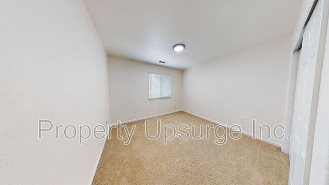 Building Photo - 3720 Silvario Ct