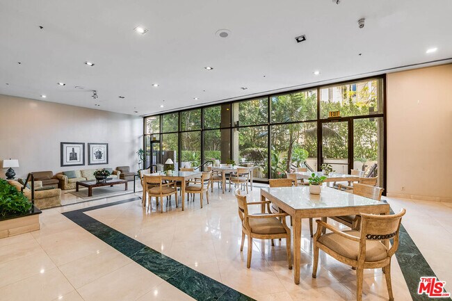 Building Photo - 10790 Wilshire Blvd