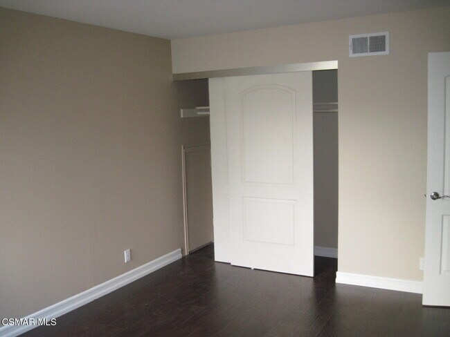 Building Photo - 1262 Willowgreen Ct