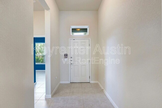Building Photo - 9901 Dalliance Ln