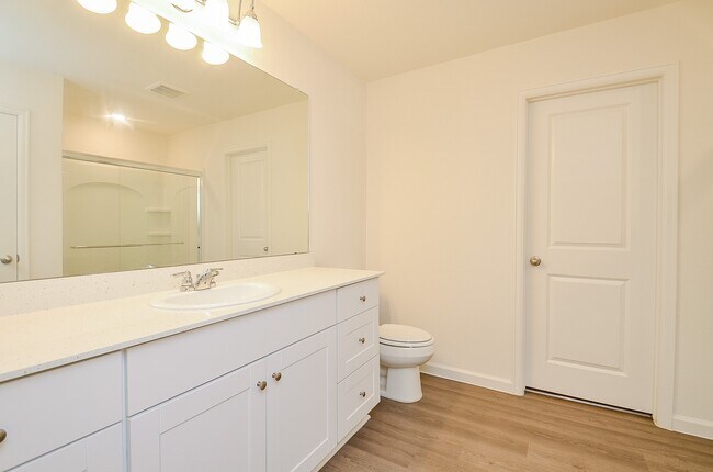 Building Photo - 27314 Clear Breeze Dr