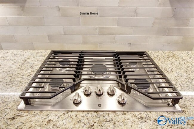 Building Photo - 26430 Birkshire Ln