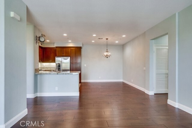 Building Photo - 1327 Abelia