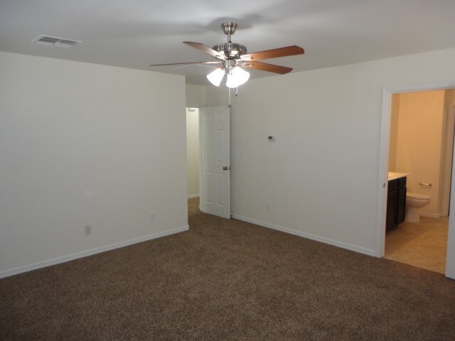 Building Photo - 34360 N Levi Ct