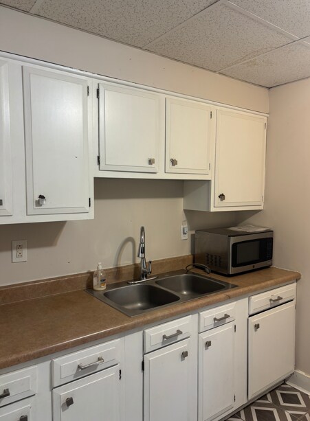 kitchen - 405 Franklin St