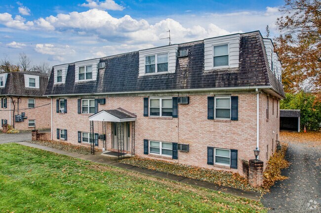367 Shields Road - 367 Shields Rd
