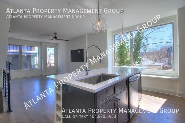 Building Photo - 70 Rowe Street NE