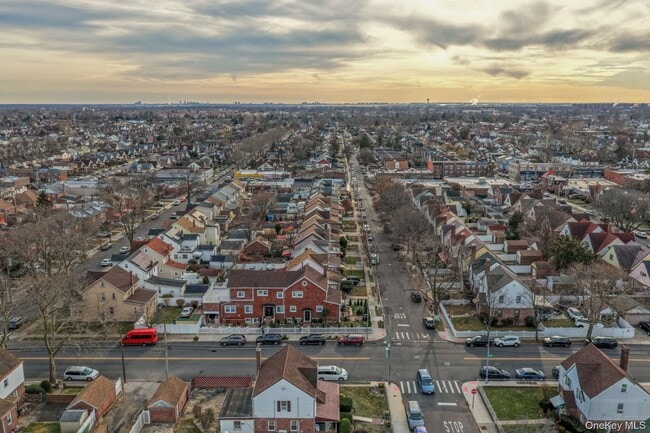Building Photo - 116-01 221st St