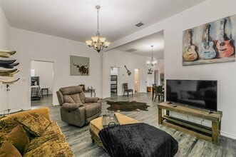 Building Photo - 2514 Columbus Ave