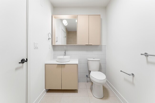 Building Photo - 873 Communipaw Ave