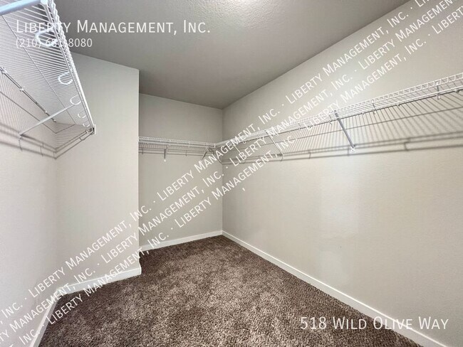 Building Photo - 518 Wild Olive Wy