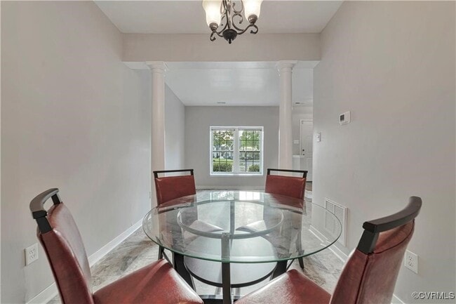 Building Photo - 2545 Mountain Ash Cir
